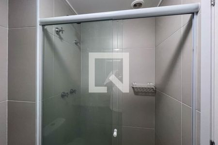 Banheiro de kitnet/studio para alugar com 1 quarto, 22m² em Paraíso, São Paulo