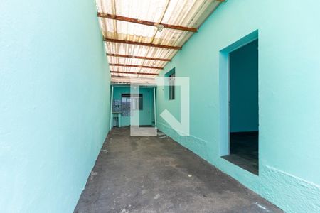 Garagem/Quintal de casa para alugar com 2 quartos, 70m² em Vila Norma, São Paulo