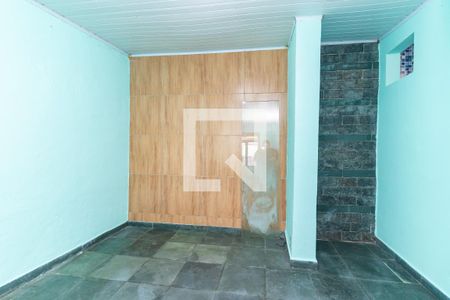 Quarto 2 de casa para alugar com 2 quartos, 70m² em Vila Norma, São Paulo