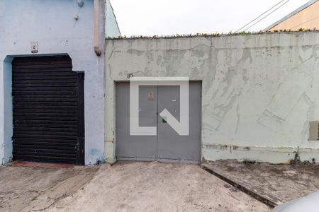 Fachada de casa para alugar com 2 quartos, 70m² em Vila Norma, São Paulo