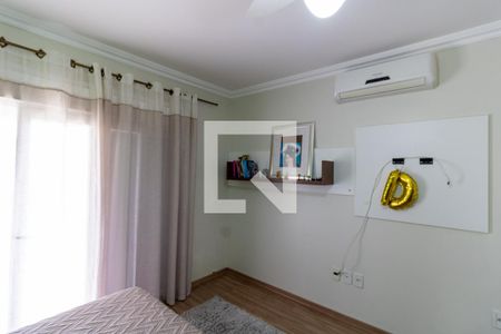 Quarto 1 de casa de condomínio à venda com 3 quartos, 400m² em Vila Nova, Porto Alegre