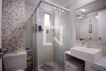 Banheiro de apartamento para alugar com 2 quartos, 63m² em Vila Gumercindo, São Paulo
