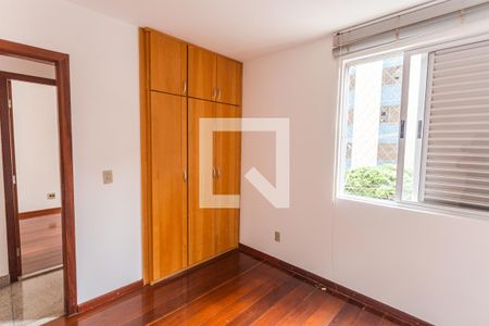 Quarto 1 de apartamento para alugar com 3 quartos, 90m² em Anchieta, Belo Horizonte