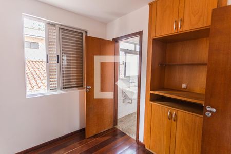 Quarto 2 de apartamento para alugar com 3 quartos, 90m² em Anchieta, Belo Horizonte