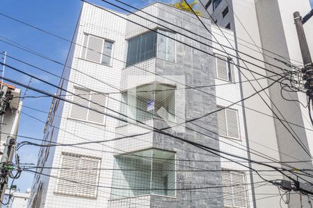 Plaquinha Instalada de apartamento para alugar com 3 quartos, 90m² em Anchieta, Belo Horizonte