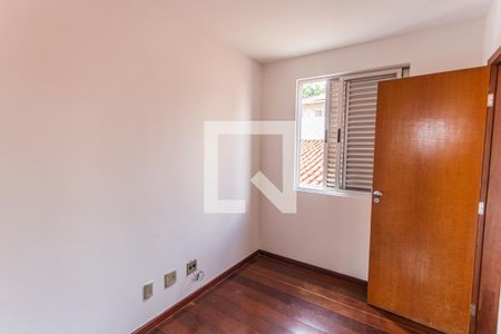 Quarto 2 de apartamento para alugar com 3 quartos, 90m² em Anchieta, Belo Horizonte
