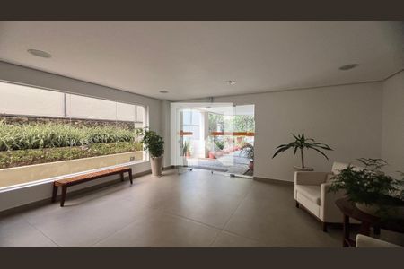 Hall de entrada de apartamento à venda com 3 quartos, 120m² em Pinheiros, São Paulo