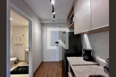 Cozinha de kitnet/studio para alugar com 0 quarto, 25m² em Santo Amaro, São Paulo