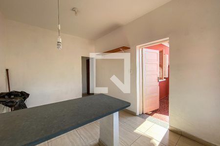 Casa para alugar com 3 quartos, 200m² em Jardim da Gloria, São Paulo