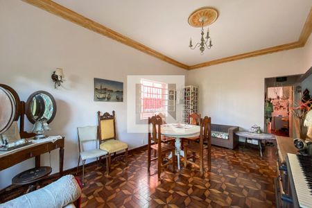 Casa para alugar com 3 quartos, 200m² em Jardim da Gloria, São Paulo