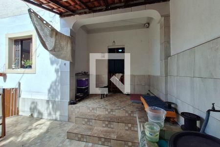 Quintal de casa à venda com 3 quartos, 129m² em Fonseca, Niterói