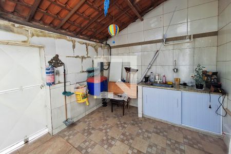 Quintal de casa à venda com 3 quartos, 129m² em Fonseca, Niterói