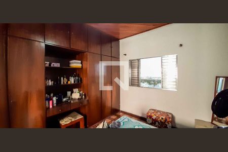 Quarto 1 de casa à venda com 3 quartos, 120m² em Vila Yara, Osasco