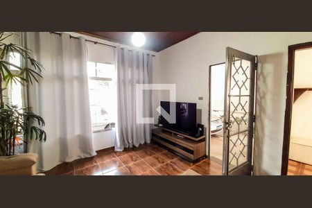 Sala de casa à venda com 3 quartos, 120m² em Vila Yara, Osasco