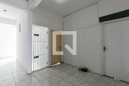 Entrada  de kitnet/studio à venda com 1 quarto, 40m² em Parada Quinze de Novembro, São Paulo