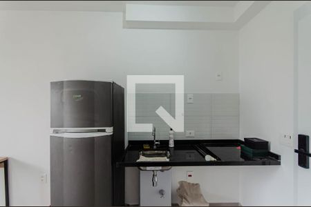 Cozinha de kitnet/studio para alugar com 1 quarto, 21m² em Paraíso, São Paulo