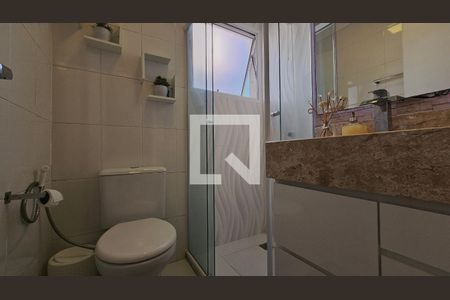 Banheiro de apartamento para alugar com 2 quartos, 54m² em Jardim das Samambaias, Jundiaí