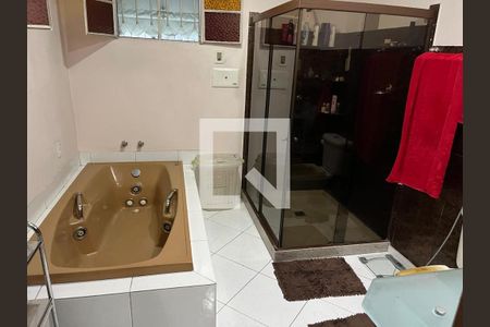 Banheiro de casa à venda com 4 quartos, 350m² em Todos Os Santos, Rio de Janeiro