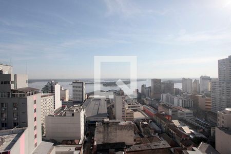 Área Comum - Piscina Vista de kitnet/studio à venda com 1 quarto, 26m² em Centro Histórico, Porto Alegre
