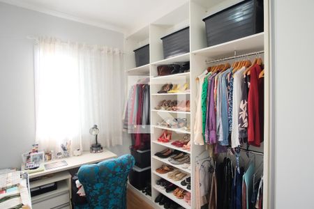 Quarto de apartamento à venda com 2 quartos, 57m² em Vila Carrão, São Paulo