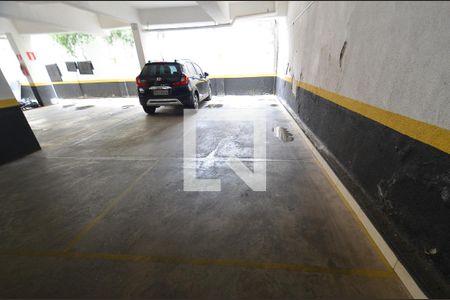 Garagem de apartamento à venda com 3 quartos, 160m² em Fernão Dias, Belo Horizonte