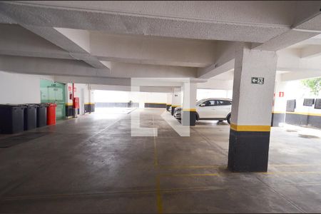 Garagem de apartamento à venda com 3 quartos, 160m² em Fernão Dias, Belo Horizonte