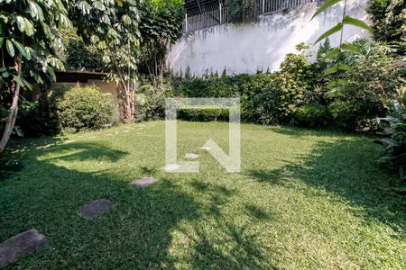 Jardim de casa para alugar com 5 quartos, 800m² em Jardim Guedala, São Paulo