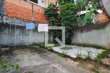 Quintal de casa à venda com 3 quartos, 200m² em Jardim Paulo Vi, São Paulo