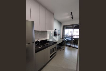 Sala/Cozinha de apartamento para alugar com 1 quarto, 33m² em Vila Gumercindo, São Paulo