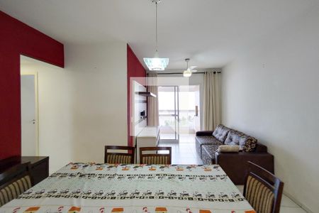 Sala de apartamento para alugar com 2 quartos, 69m² em Nova Mirim, Praia Grande