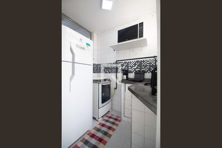 Cozinha de apartamento para alugar com 1 quarto, 39m² em Copacabana, Rio de Janeiro