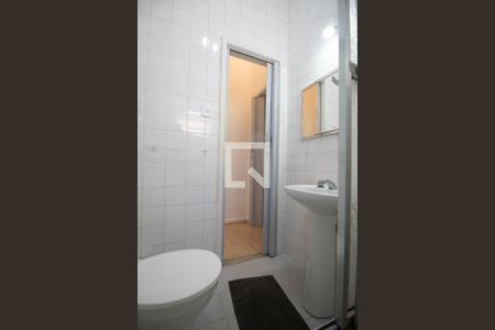 Banheiro social de apartamento para alugar com 1 quarto, 39m² em Copacabana, Rio de Janeiro