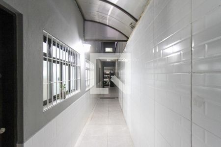 Corredor Externo de casa à venda com 3 quartos, 155m² em Vila Ema, São Paulo
