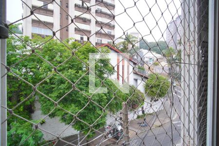 Sala - Vista de apartamento à venda com 3 quartos, 106m² em Independência, Porto Alegre