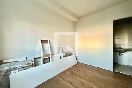 Suite de apartamento à venda com 2 quartos, 115m² em Jardim Prudência, São Paulo