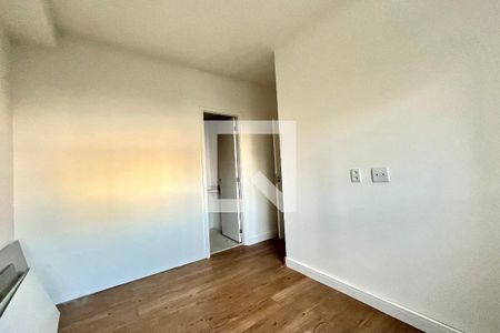 Suite de apartamento à venda com 2 quartos, 115m² em Jardim Prudência, São Paulo