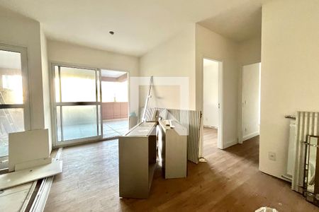 Sala de apartamento à venda com 2 quartos, 115m² em Jardim Prudência, São Paulo