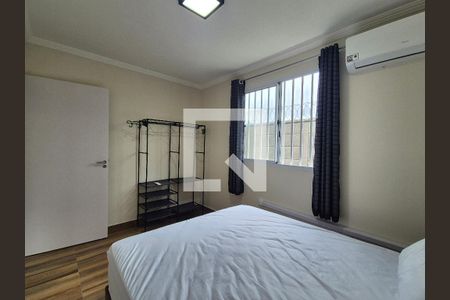 Quarto 1 de apartamento para alugar com 2 quartos, 43m² em Recreio dos Bandeirantes, Rio de Janeiro