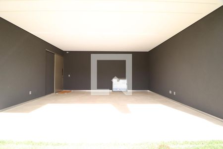 Garagem de casa de condomínio para alugar com 5 quartos, 500m² em Jardim Sul, Uberlândia