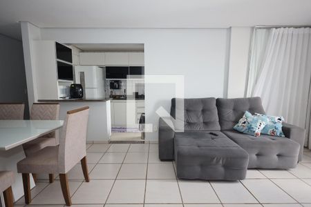 Sala de apartamento para alugar com 2 quartos, 58m² em Vila dos Alpes, Goiânia