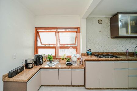 Cozinha de apartamento à venda com 3 quartos, 190m² em Higienópolis, Porto Alegre