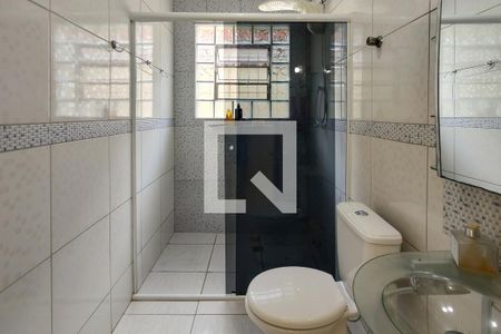 Banheiro de casa para alugar com 2 quartos, 90m² em Vila Antartica, Praia Grande