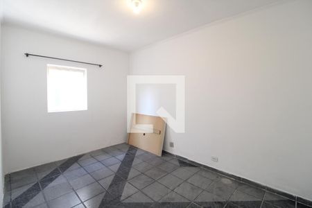 Quarto 1 de casa para alugar com 1 quarto, 50m² em Cidade Dutra, São Paulo