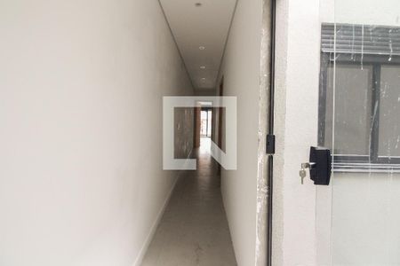 Corredor de Acesso de casa à venda com 3 quartos, 205m² em Vila Esperança, São Paulo