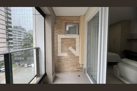 Sacada de kitnet/studio para alugar com 1 quarto, 38m² em Vila Mariana, São Paulo