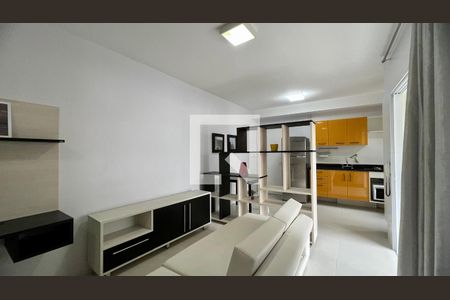 Sala de kitnet/studio para alugar com 1 quarto, 38m² em Vila Mariana, São Paulo