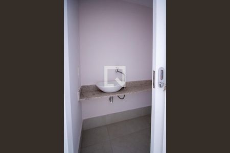 Lavabo de apartamento à venda com 4 quartos, 144m² em Icaraí, Niterói