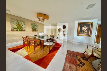 Apartamento à venda com 4 quartos, 355m² em Ingá, Niterói