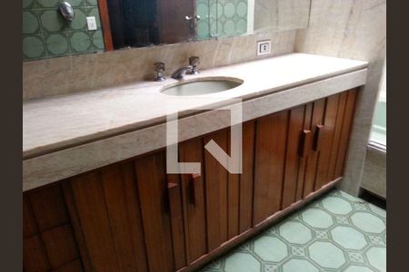 Casa à venda com 4 quartos, 380m² em Icaraí, Niterói