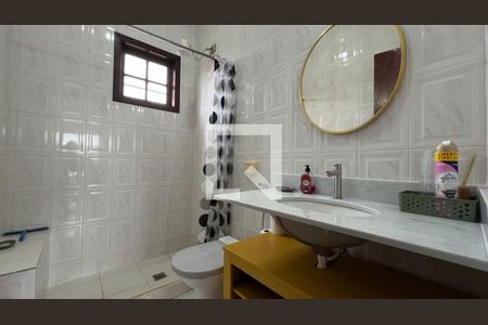 Casa à venda com 3 quartos, 300m² em Piratininga, Niterói
